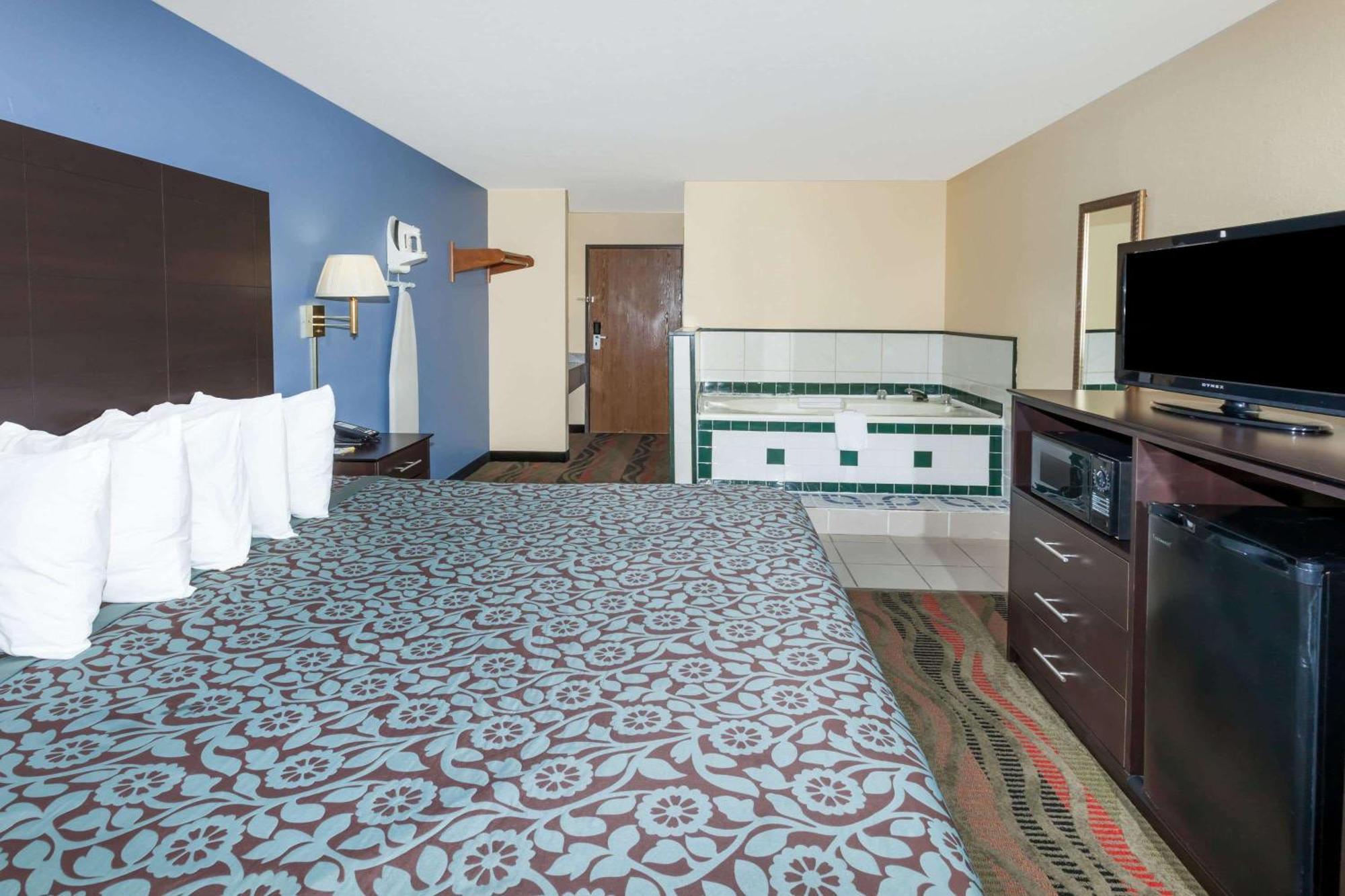 Days Inn By Wyndham Springfield Exterior foto
