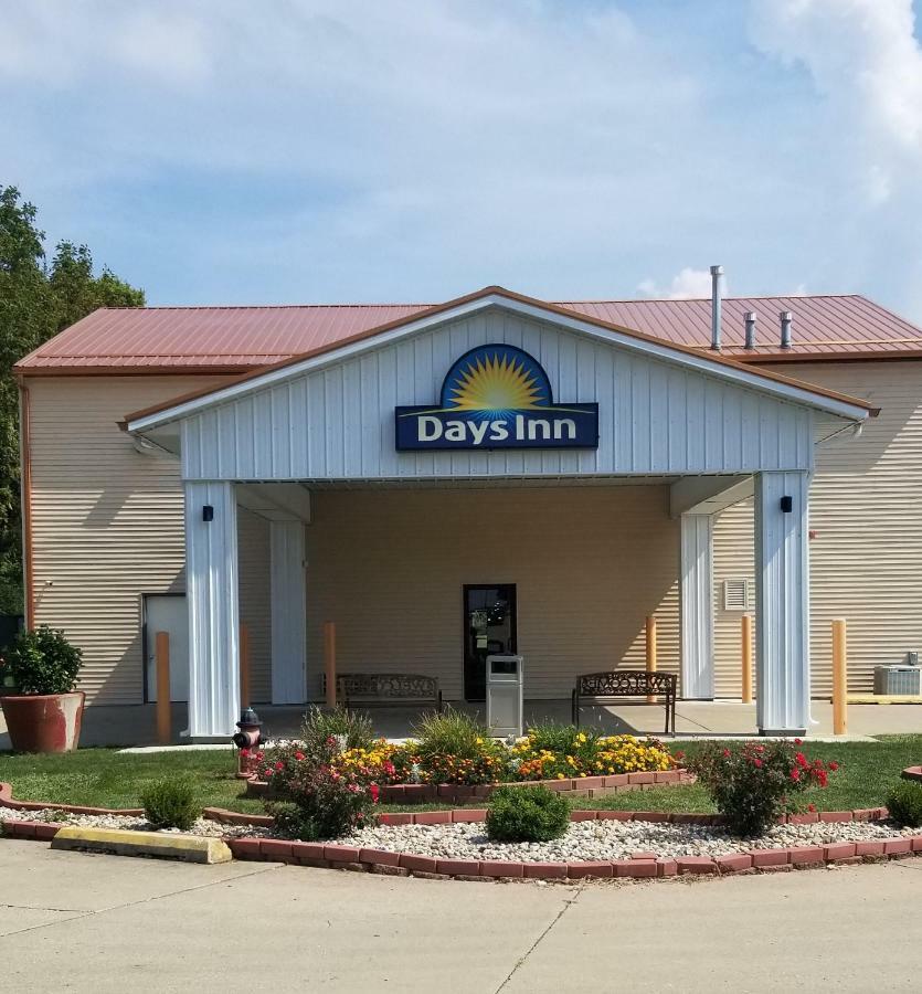 Days Inn By Wyndham Springfield Exterior foto